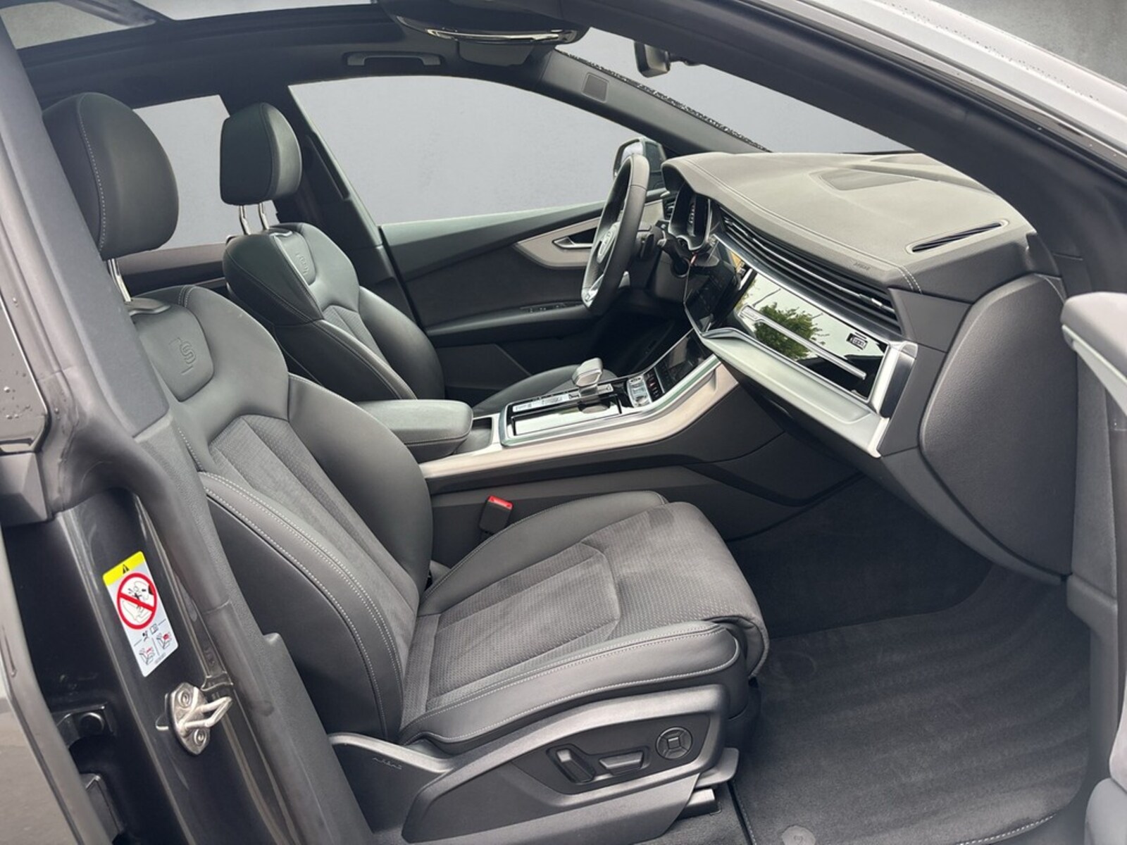 Audi Q8 – Bild 13