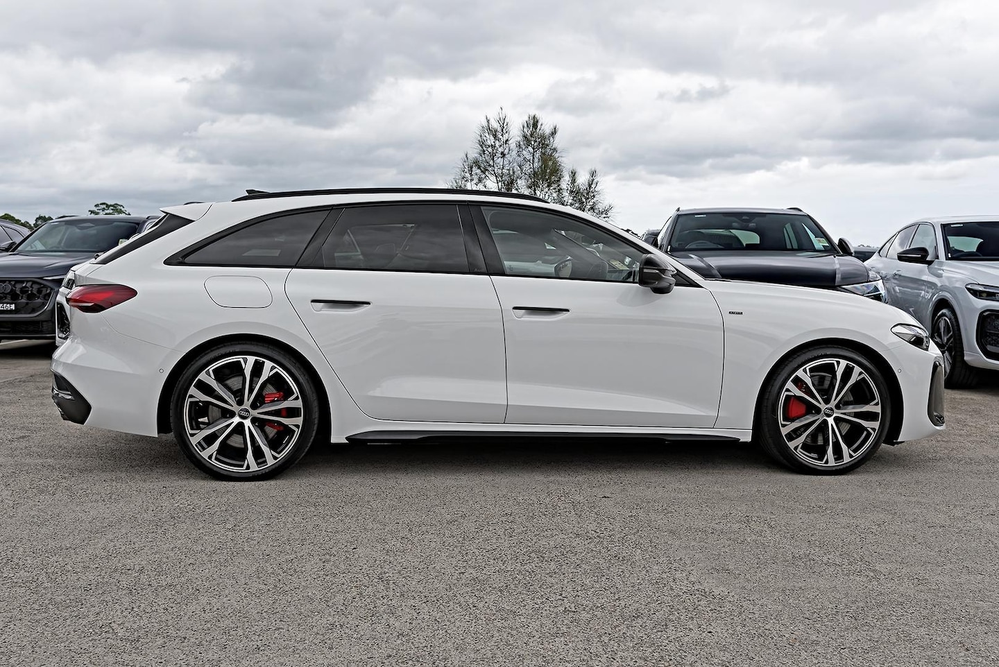 Image about Audi A5 Avant TFSI e e-hybrid quattro 270 kW S tronic