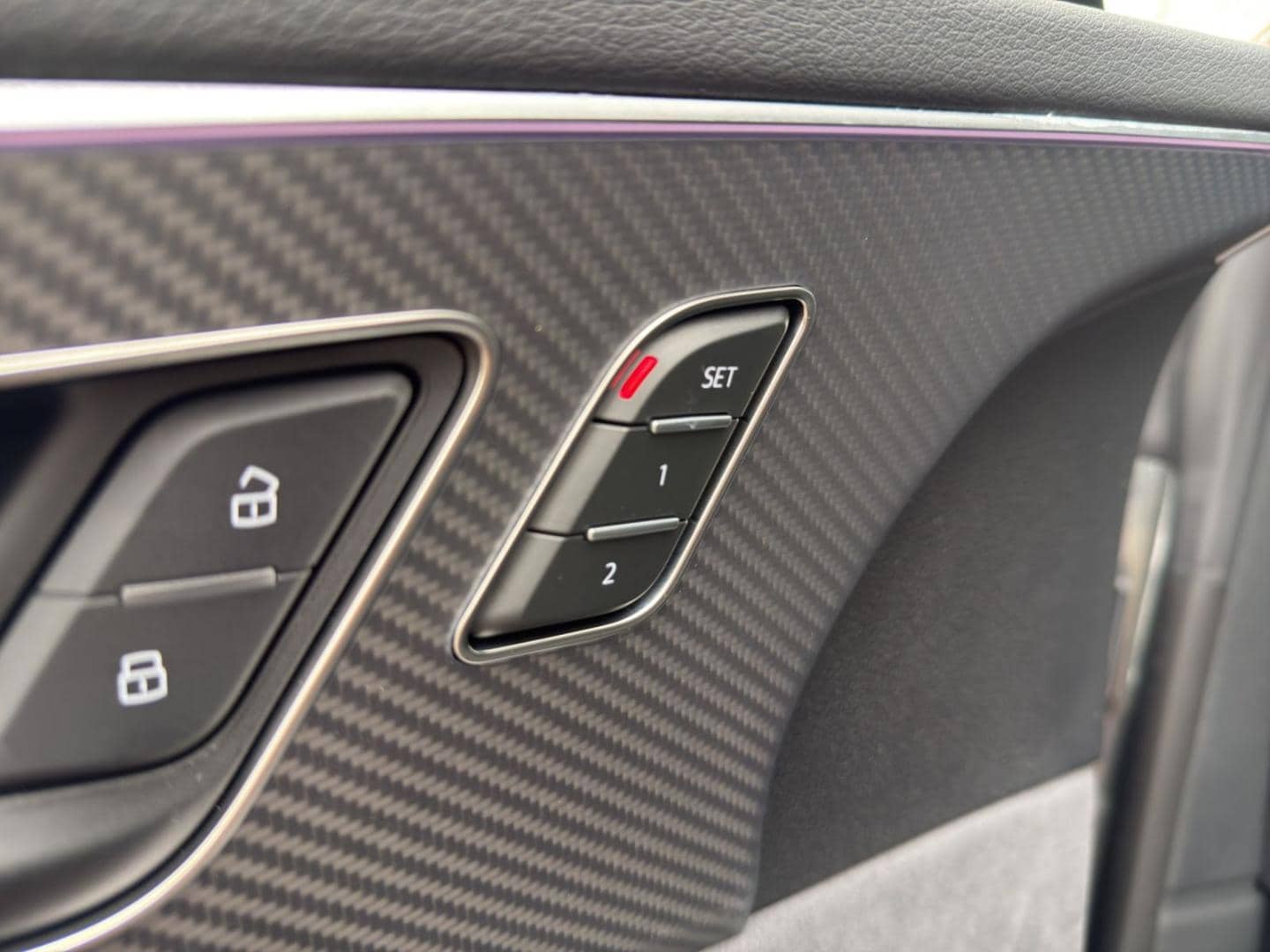 Bild über Audi SQ8 SUV TFSI quattro tiptronic - für weitere Informationen kontaktieren Sie den Audi Partner