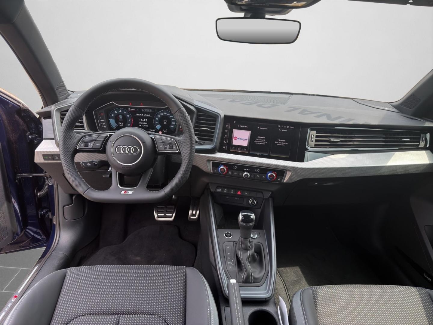 Bild über Audi A1 Sportback S line 30 TFSI S tronic - für weitere Informationen kontaktieren Sie den Audi Partner