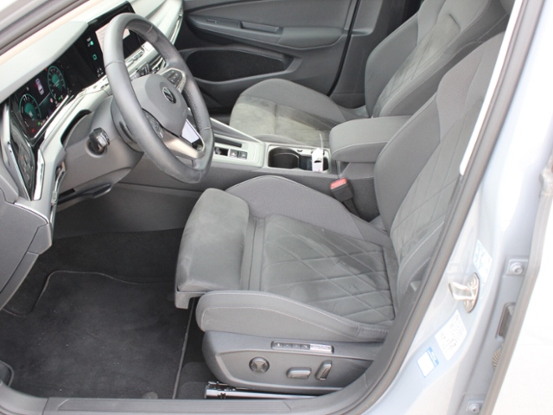 Volkswagen Golf Style