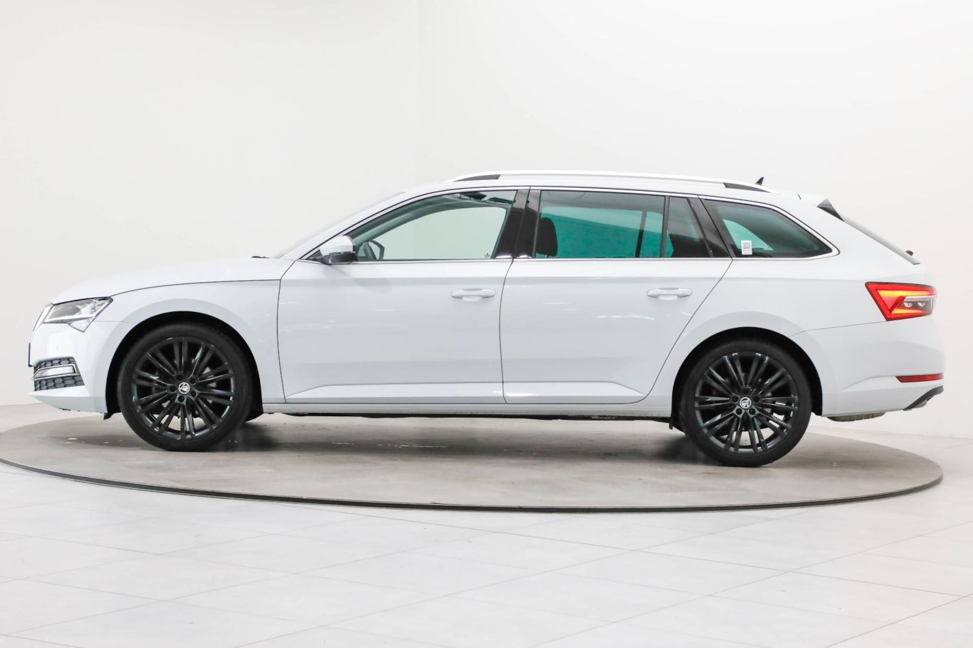 Skoda Superb Combi Style