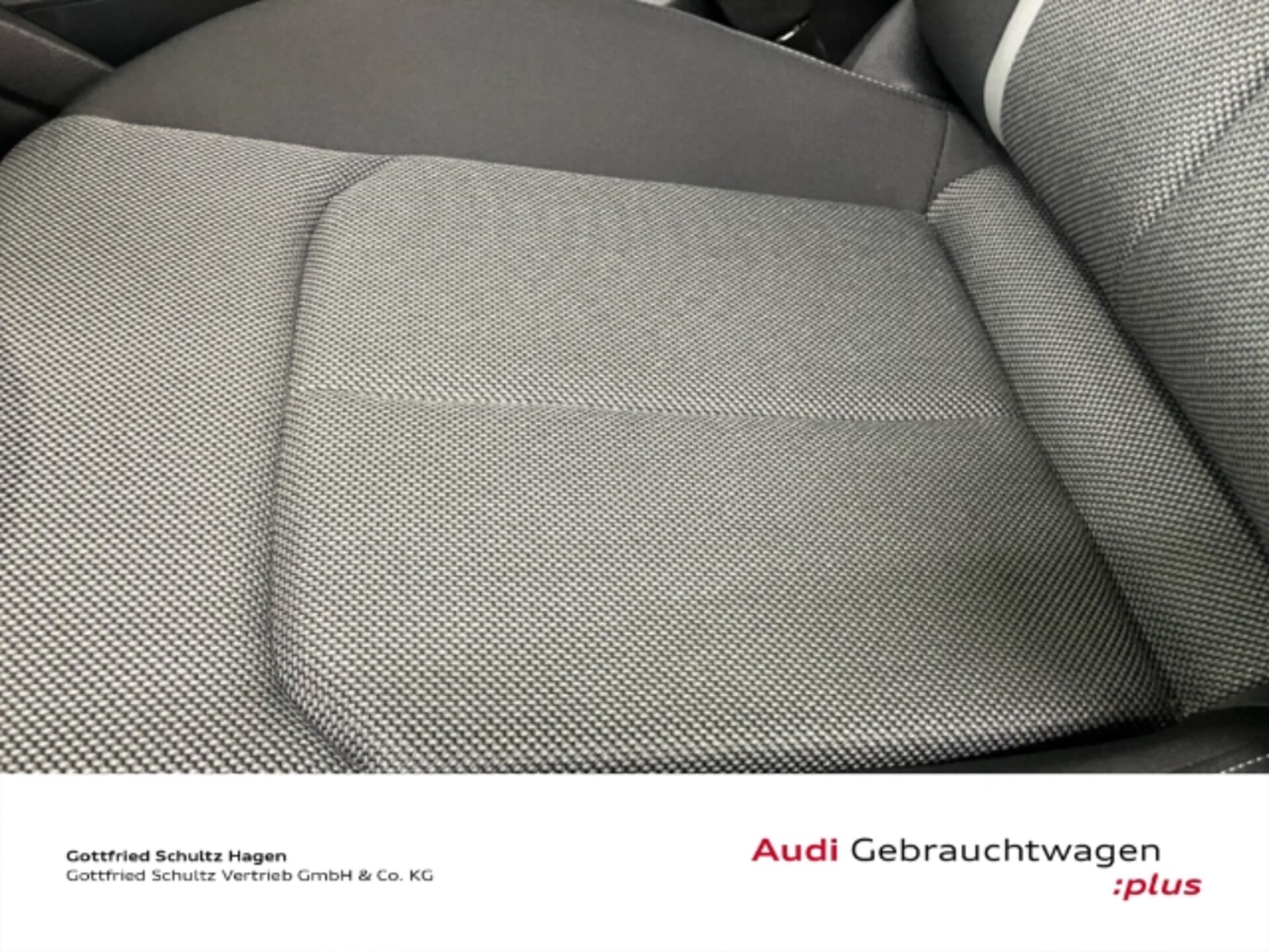 Audi Q2 S line