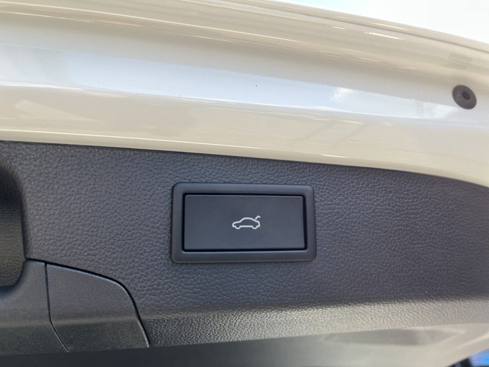 Volkswagen Passat – Bild 13