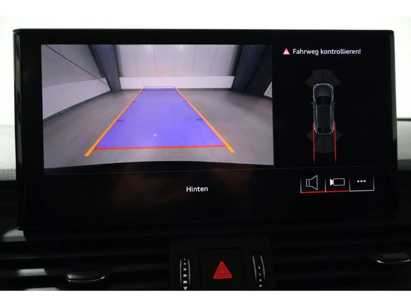 Bild über Audi Q5 Sportback 40 TDI quattro S tronic - für weitere Informationen kontaktieren Sie den Audi Partner