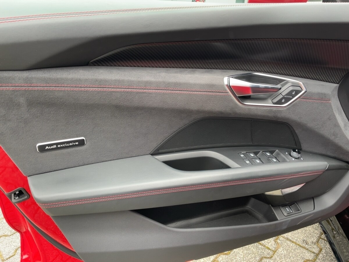 Image about Audi e-tron GT e-tron quattro