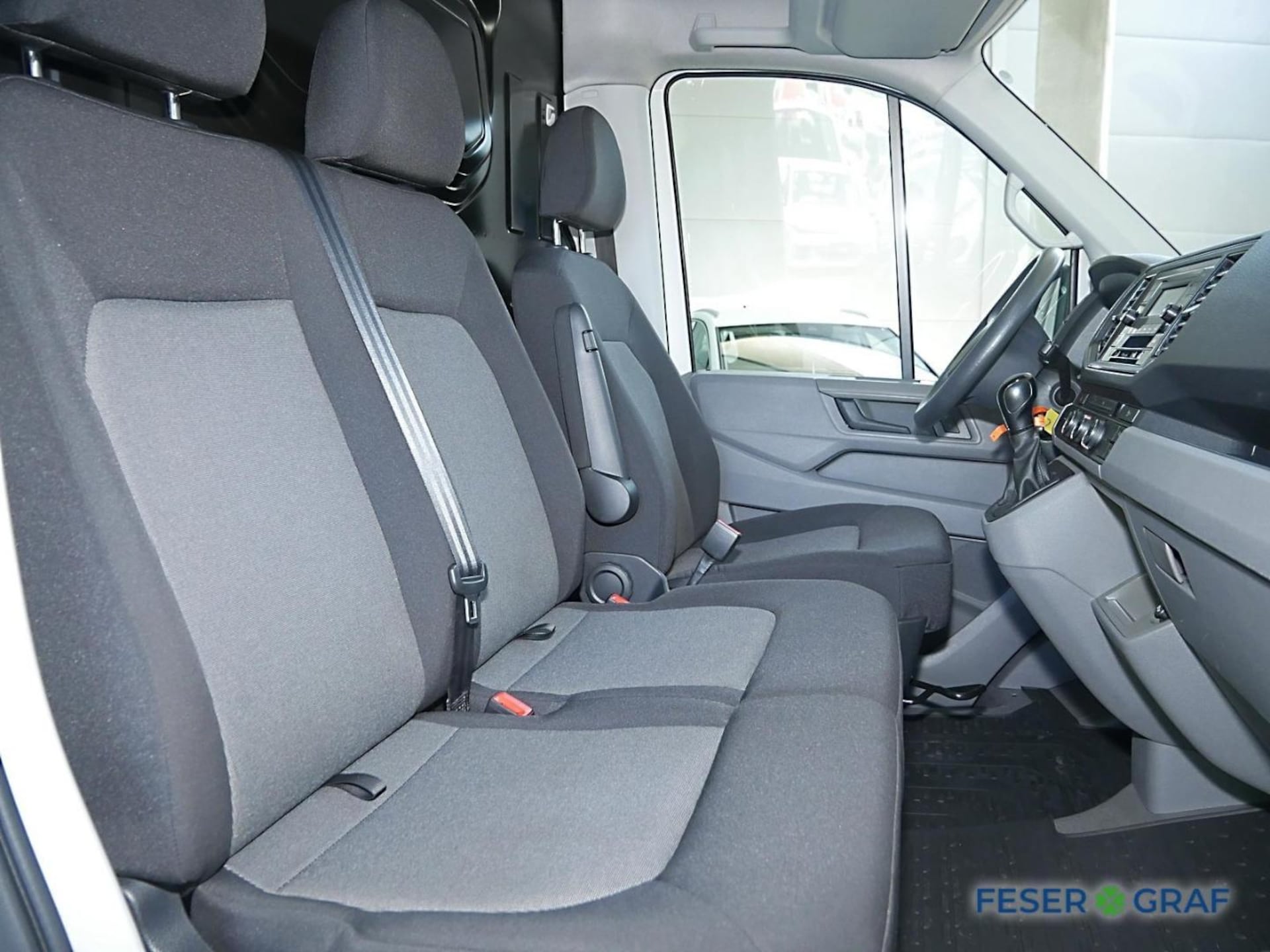 Volkswagen Crafter Kasten mittlerer Radstand