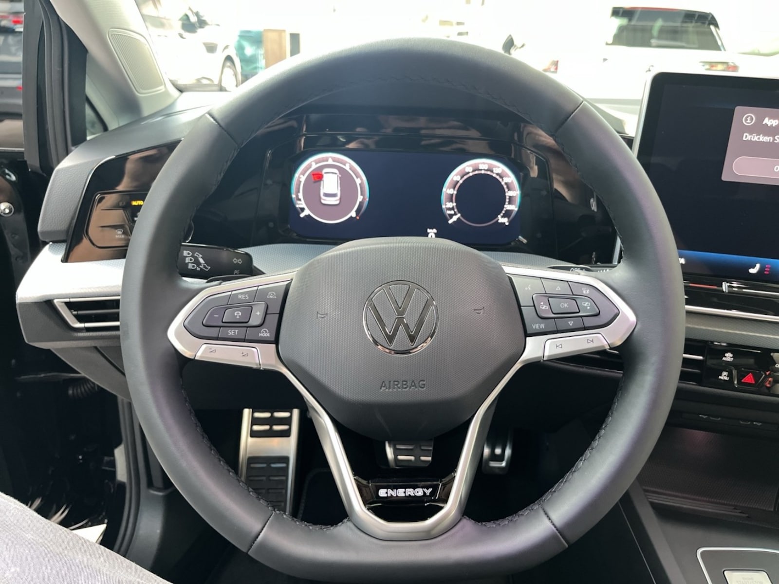 Volkswagen Golf Variant – Bild 12