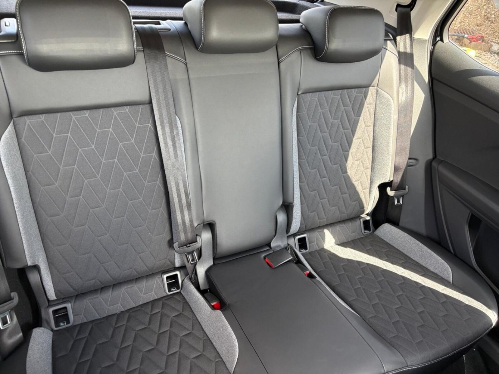 Volkswagen T-Cross – Bild 10