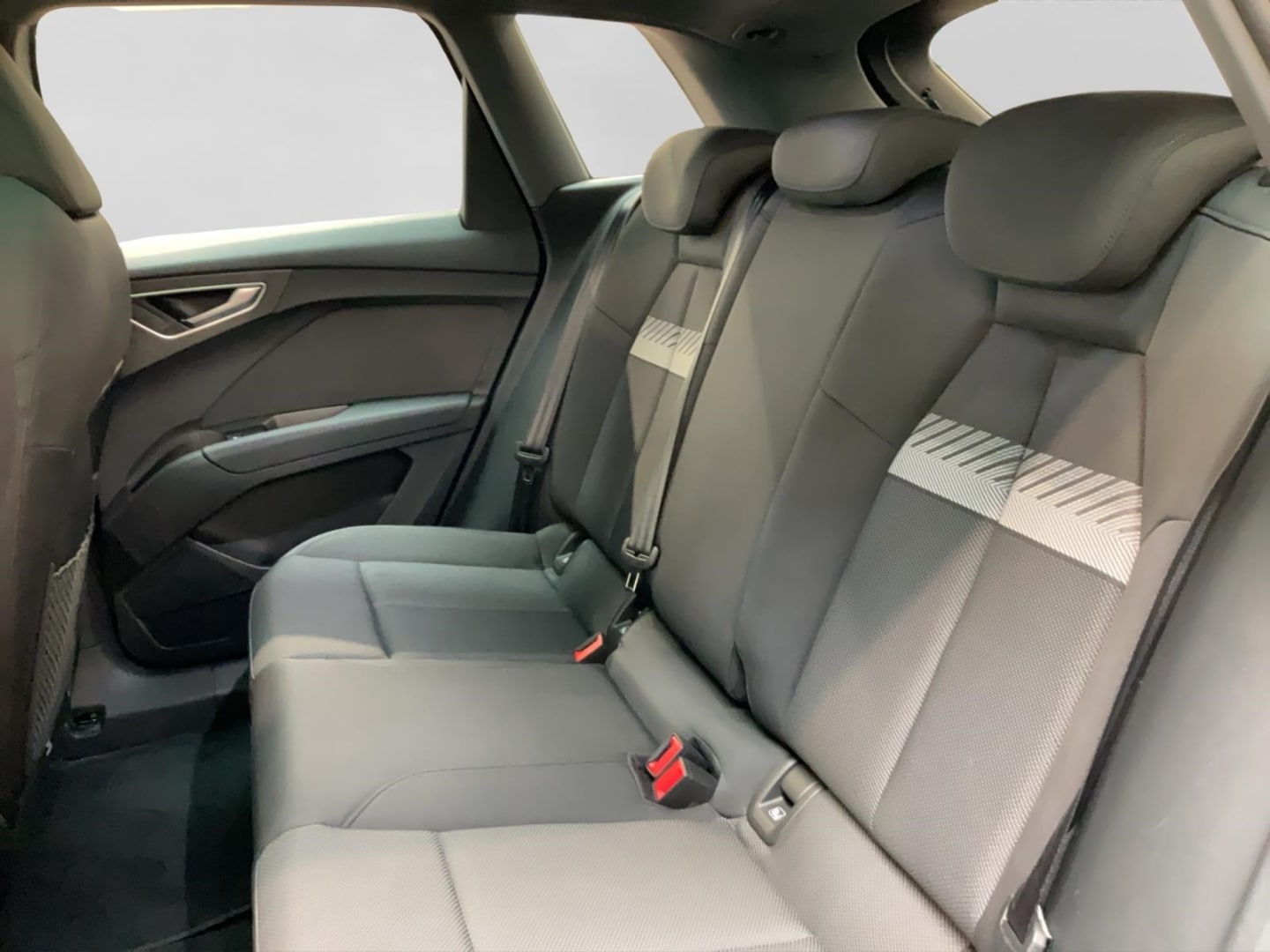 Bild über Audi Q4 e-tron 45 e-tron quattro - für weitere Informationen kontaktieren Sie den Audi Partner