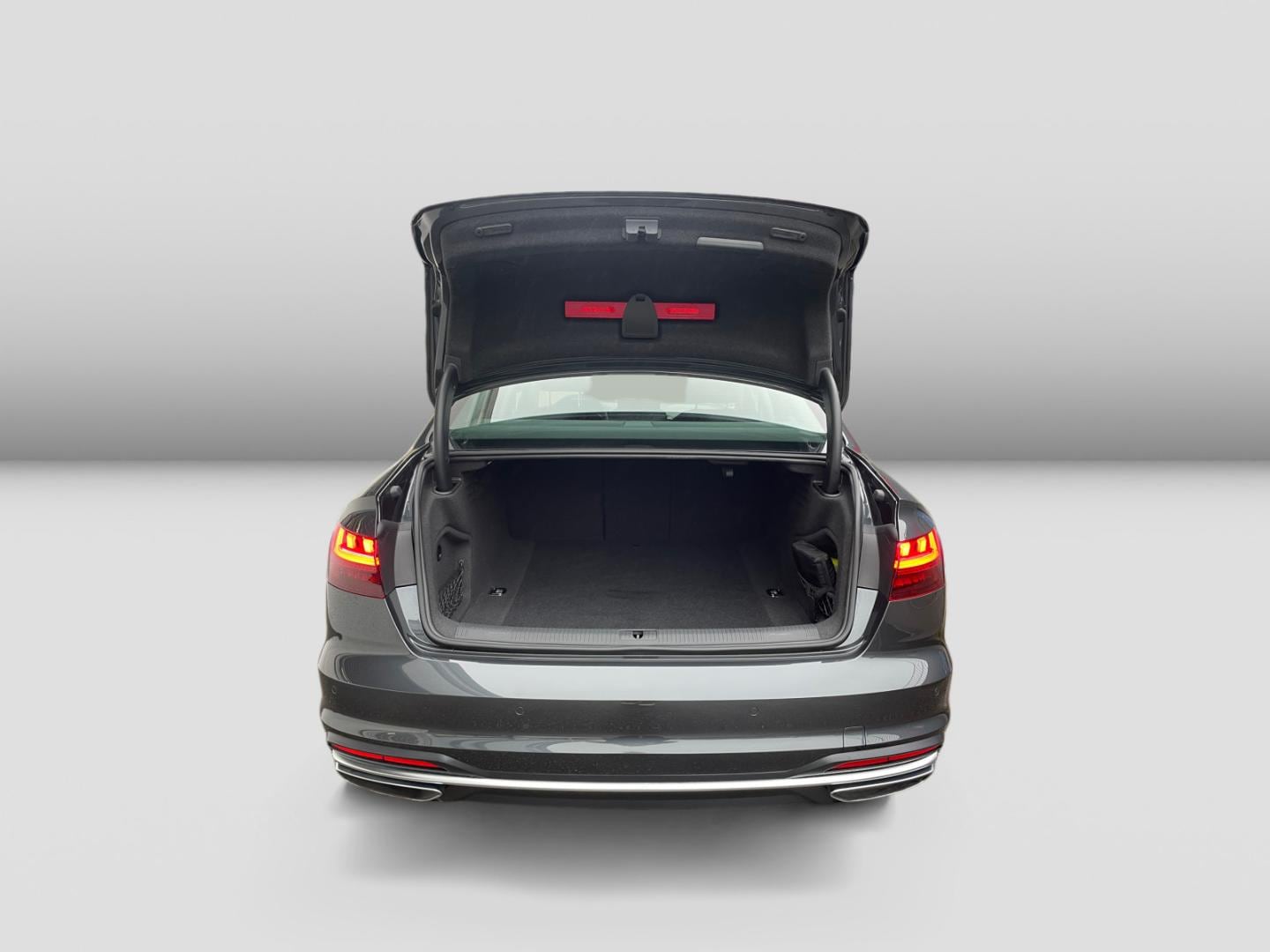 Bild über Audi A4 Limousine advanced 30 TDI S tronic - für weitere Informationen kontaktieren Sie den Audi Partner