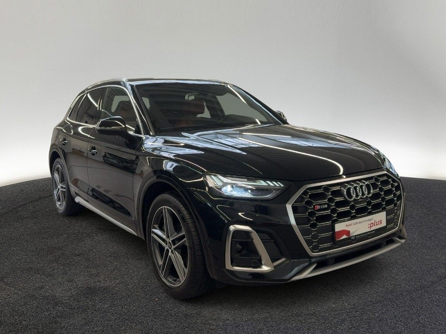 Bild über Audi SQ5 TDI tiptronic - für weitere Informationen kontaktieren Sie den Audi Partner