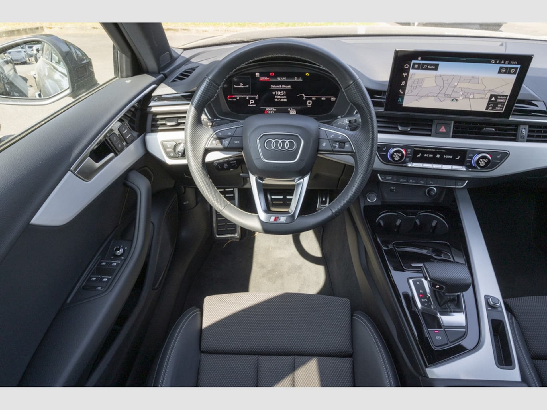 Audi A4 Avant S line