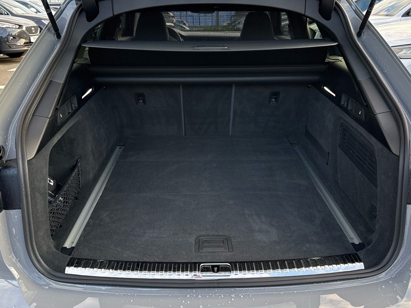 Bild über Audi S6 Avant TDI quattro tiptronic - für weitere Informationen kontaktieren Sie den Audi Partner