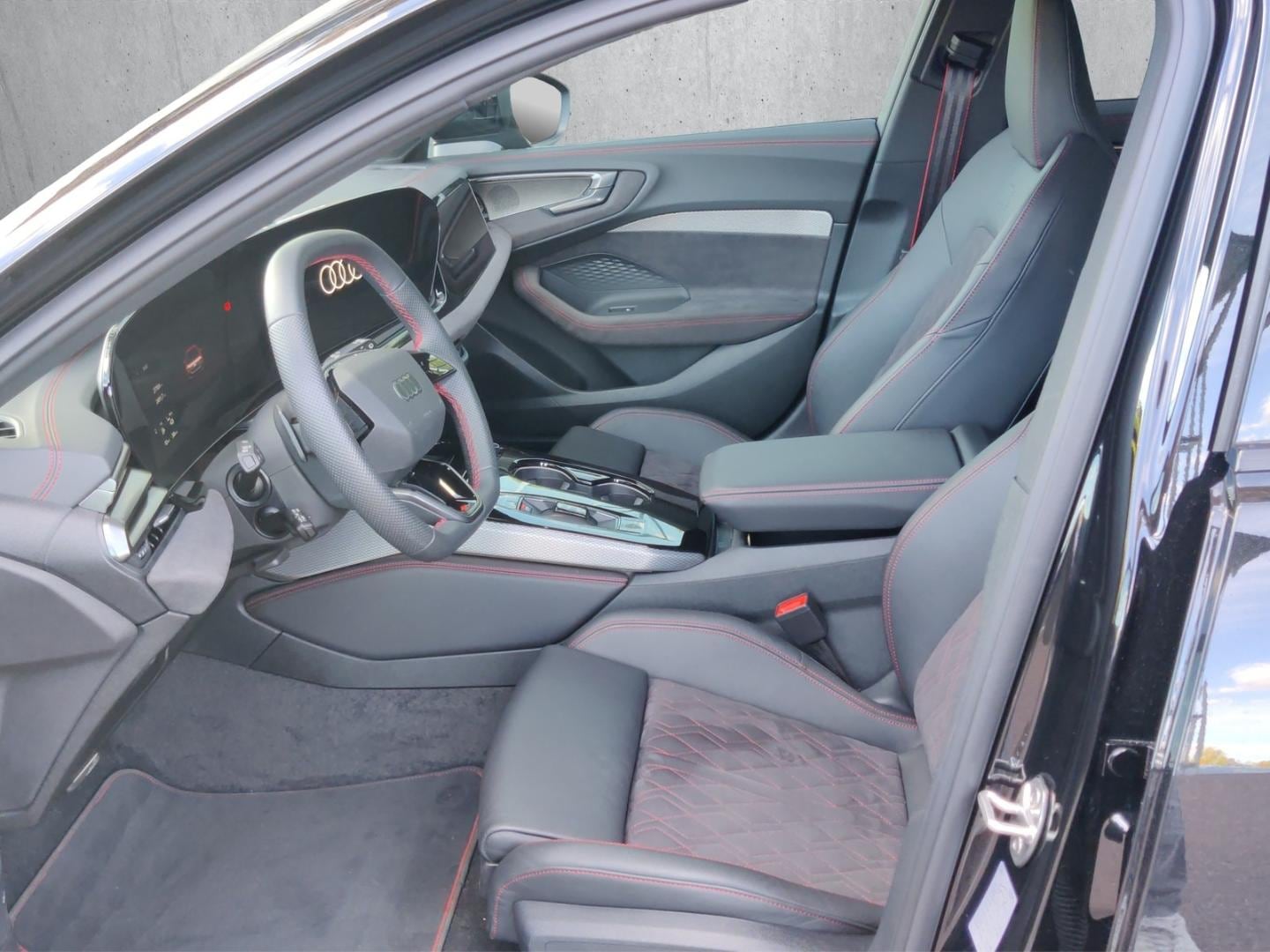 Bild über Audi A5 Avant e-hybrid e-hybrid quattro 270 kW S tronic - für weitere Informationen kontaktieren Sie den Audi Partner