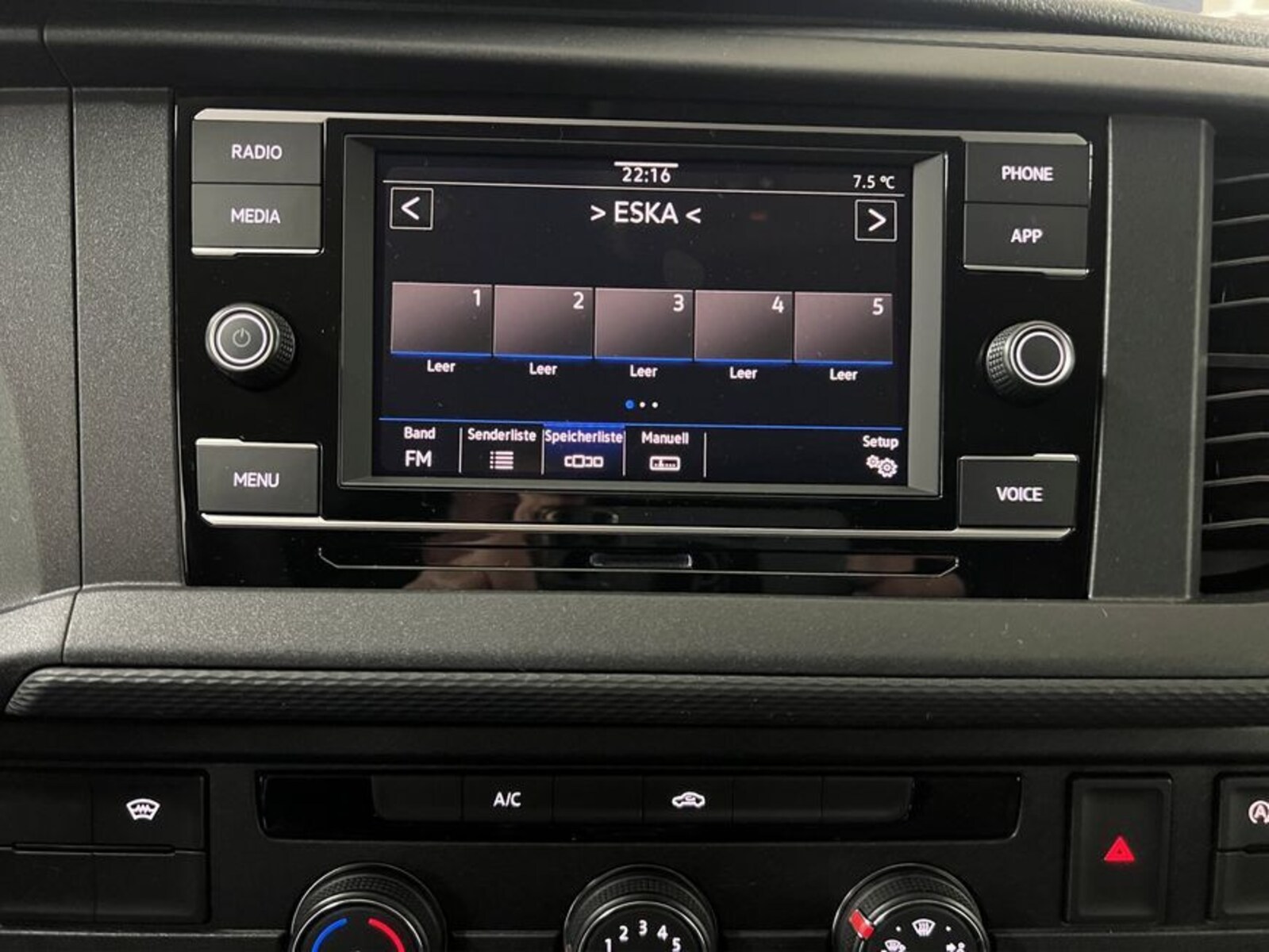 Volkswagen T6.1 Transporter Kasten kurzer Radstand – Bild 15
