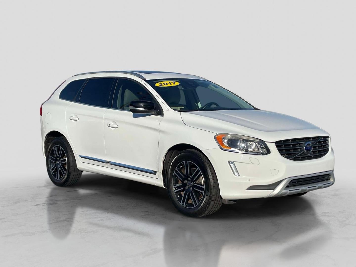 2017 Volvo XC60 T5 Dynamic's photo