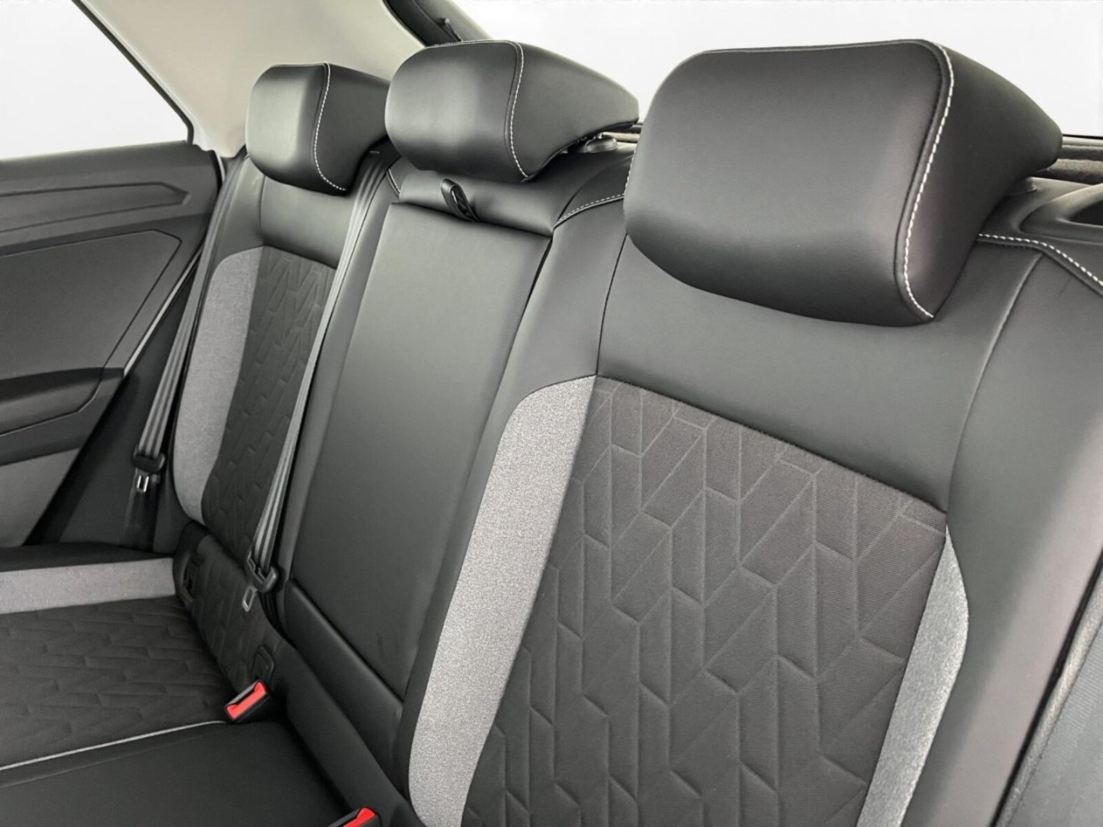 Volkswagen T-Roc – Bild 10