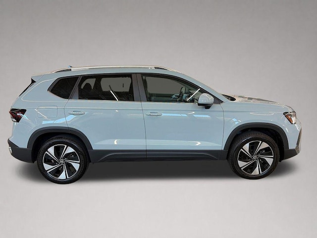 2025 Volkswagen Taos