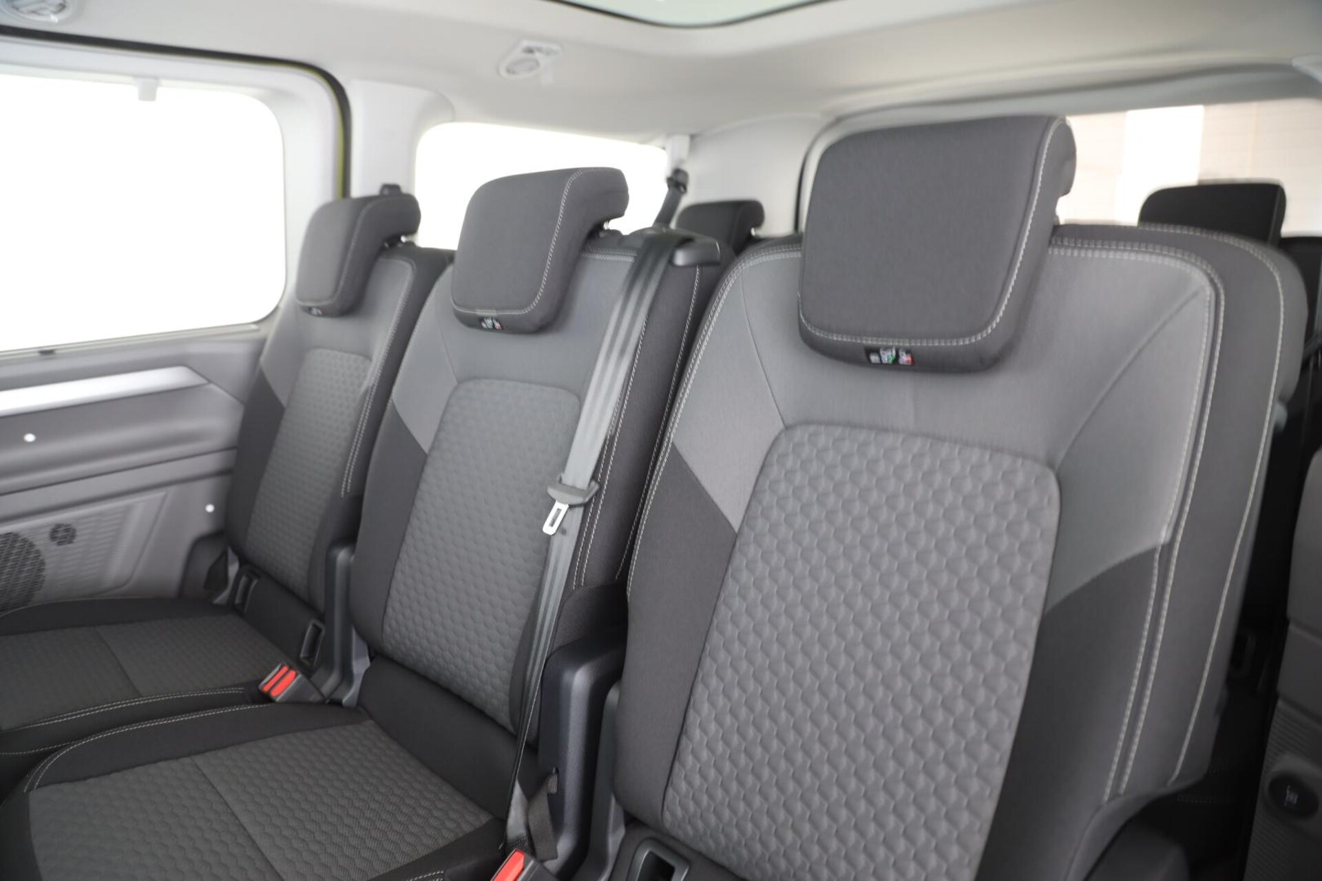 Volkswagen Caravelle Edition
