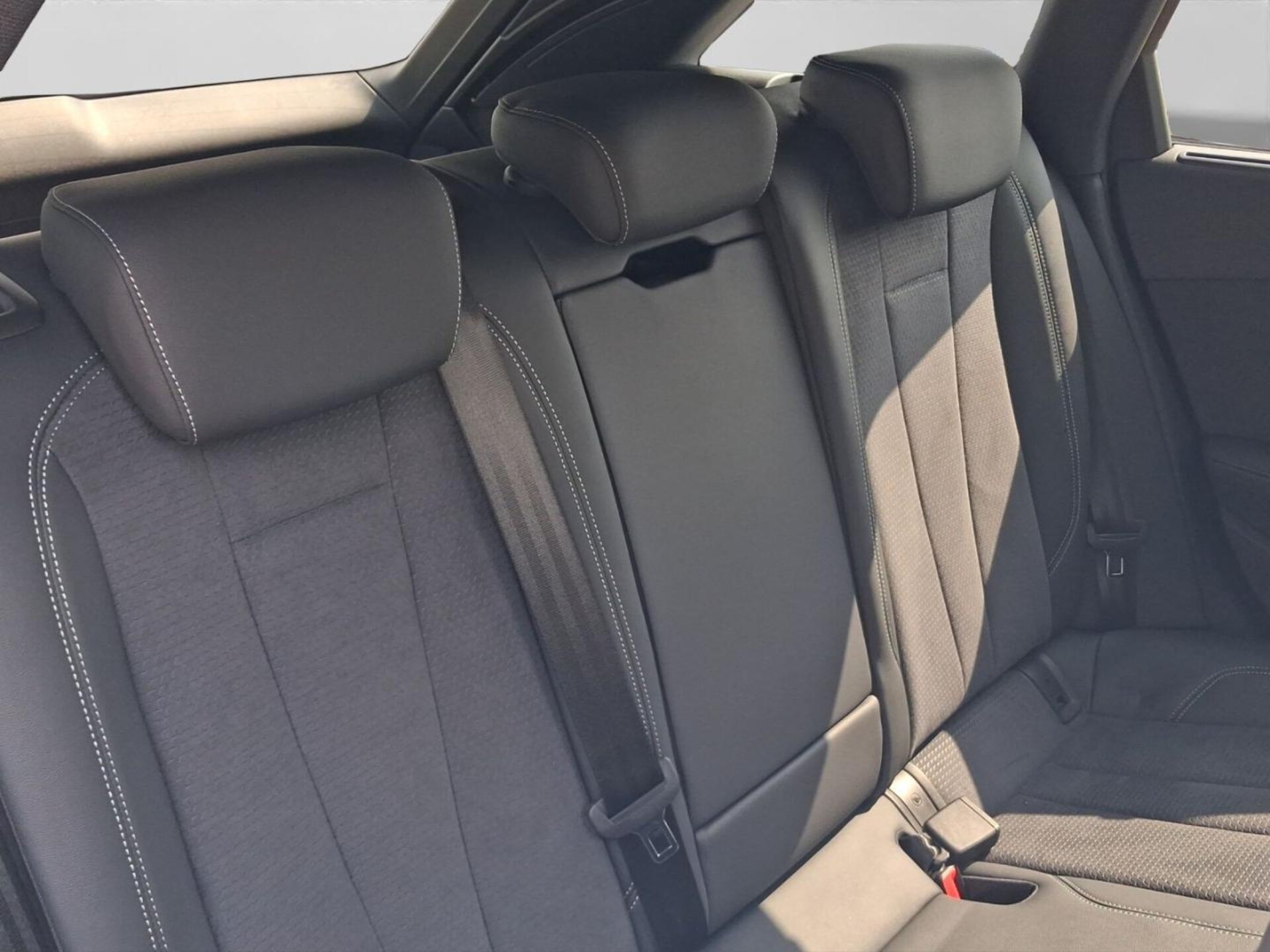 Audi A4 Avant S line