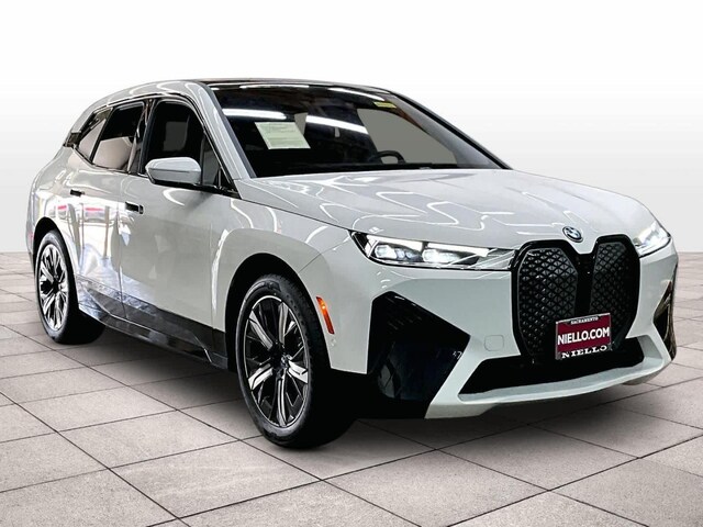 2024 BMW iX