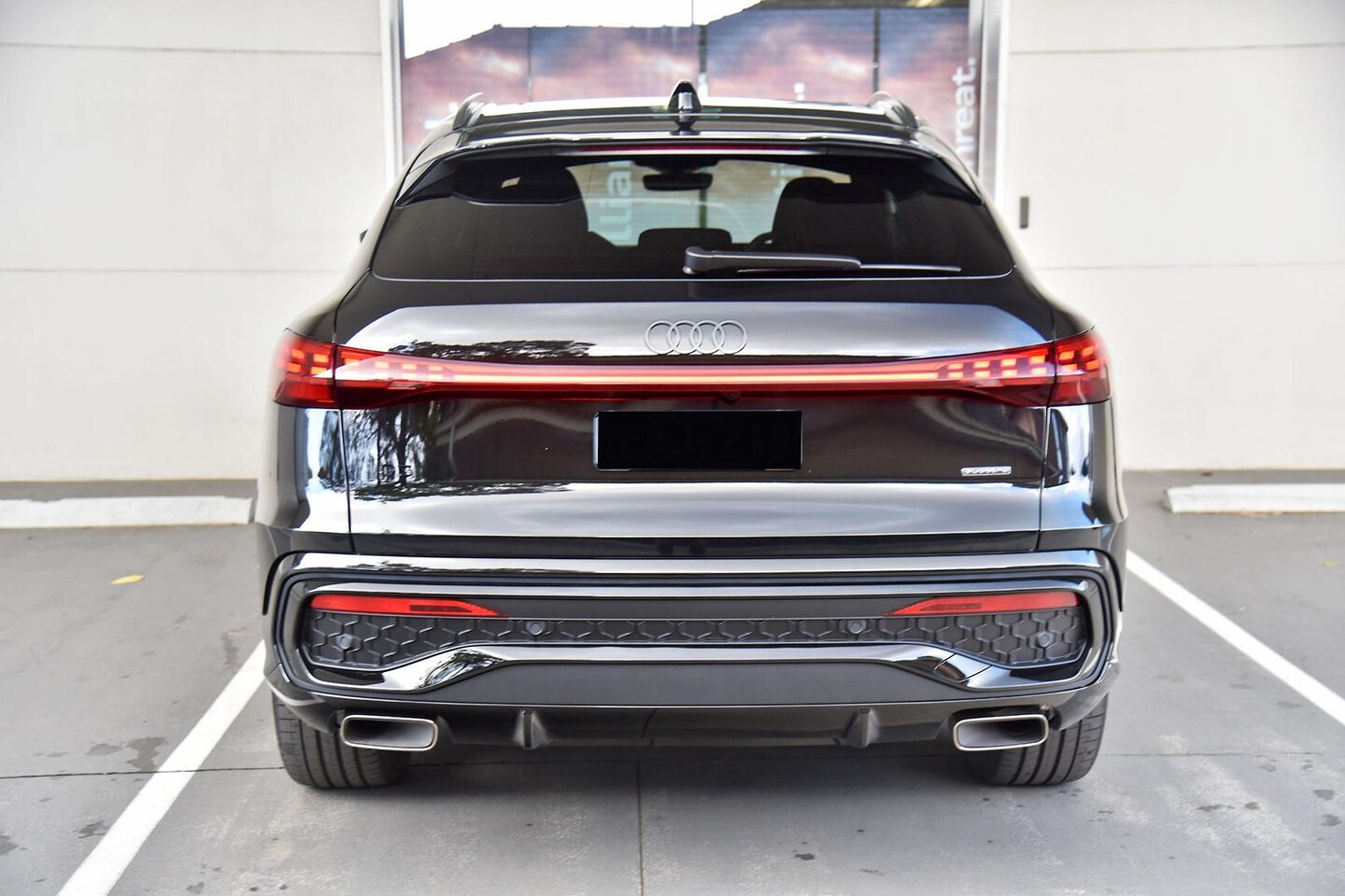 Image about Audi Q5 Sportback e-hybrid quattro S tronic