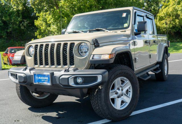 2022 Jeep Gladiator Sport S
