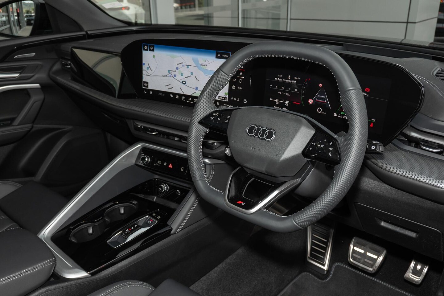 Image about Audi Q5 SUV e-hybrid quattro S tronic