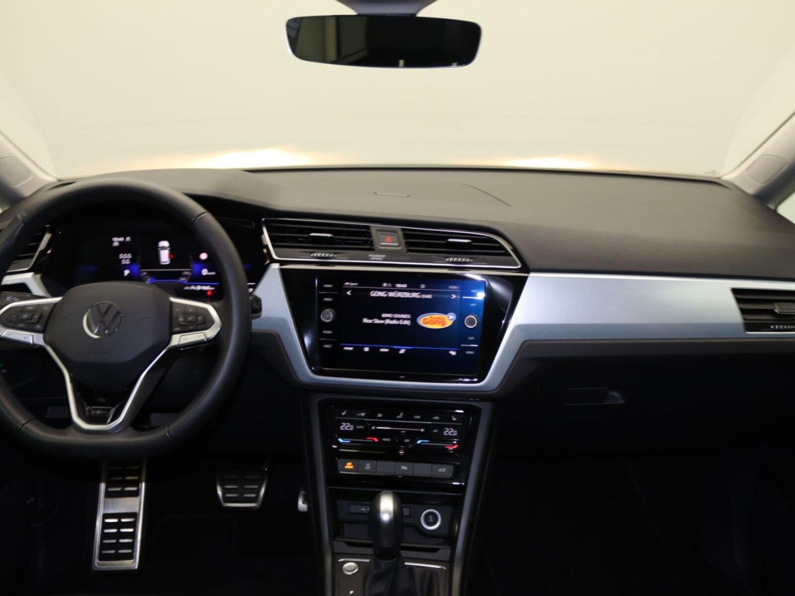 Volkswagen Touran – Bild 11