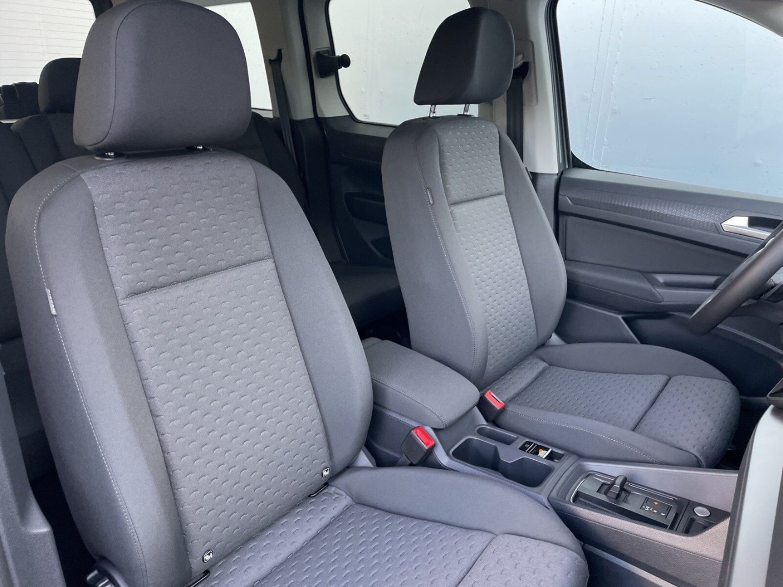 Volkswagen Caddy Kombi – Bild 8