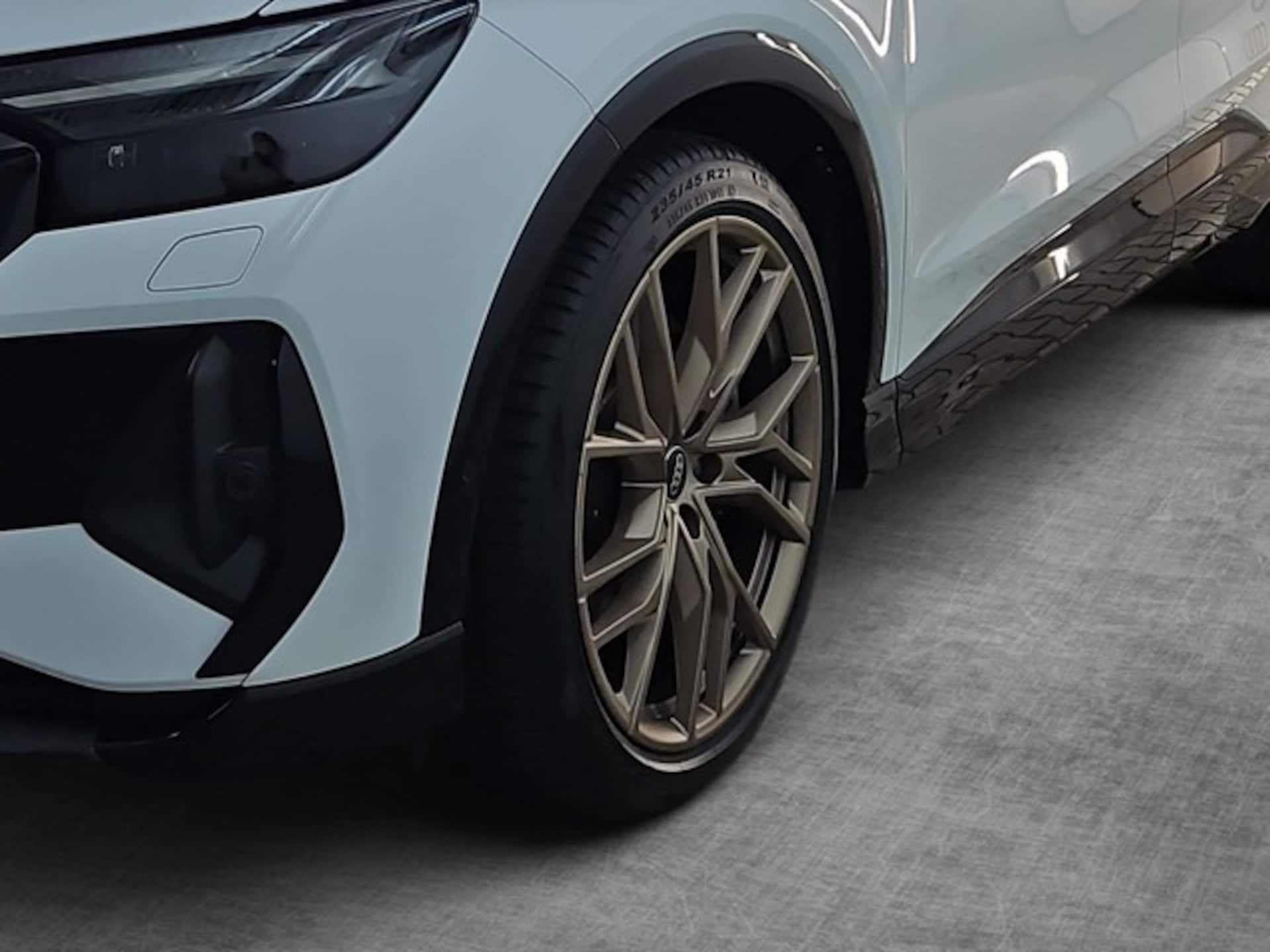Audi Q4 Sportback e-tron