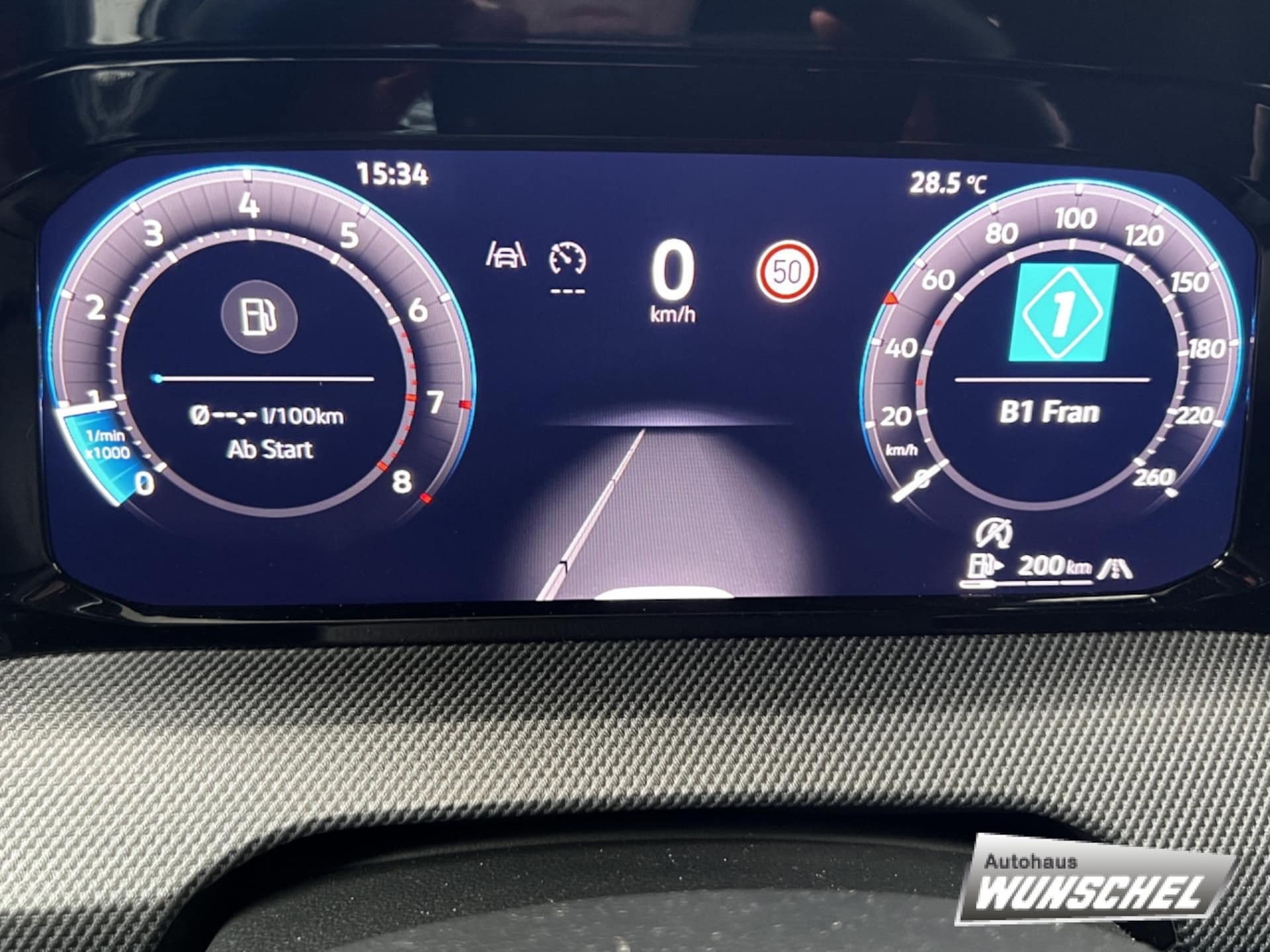 Volkswagen Golf R-Line