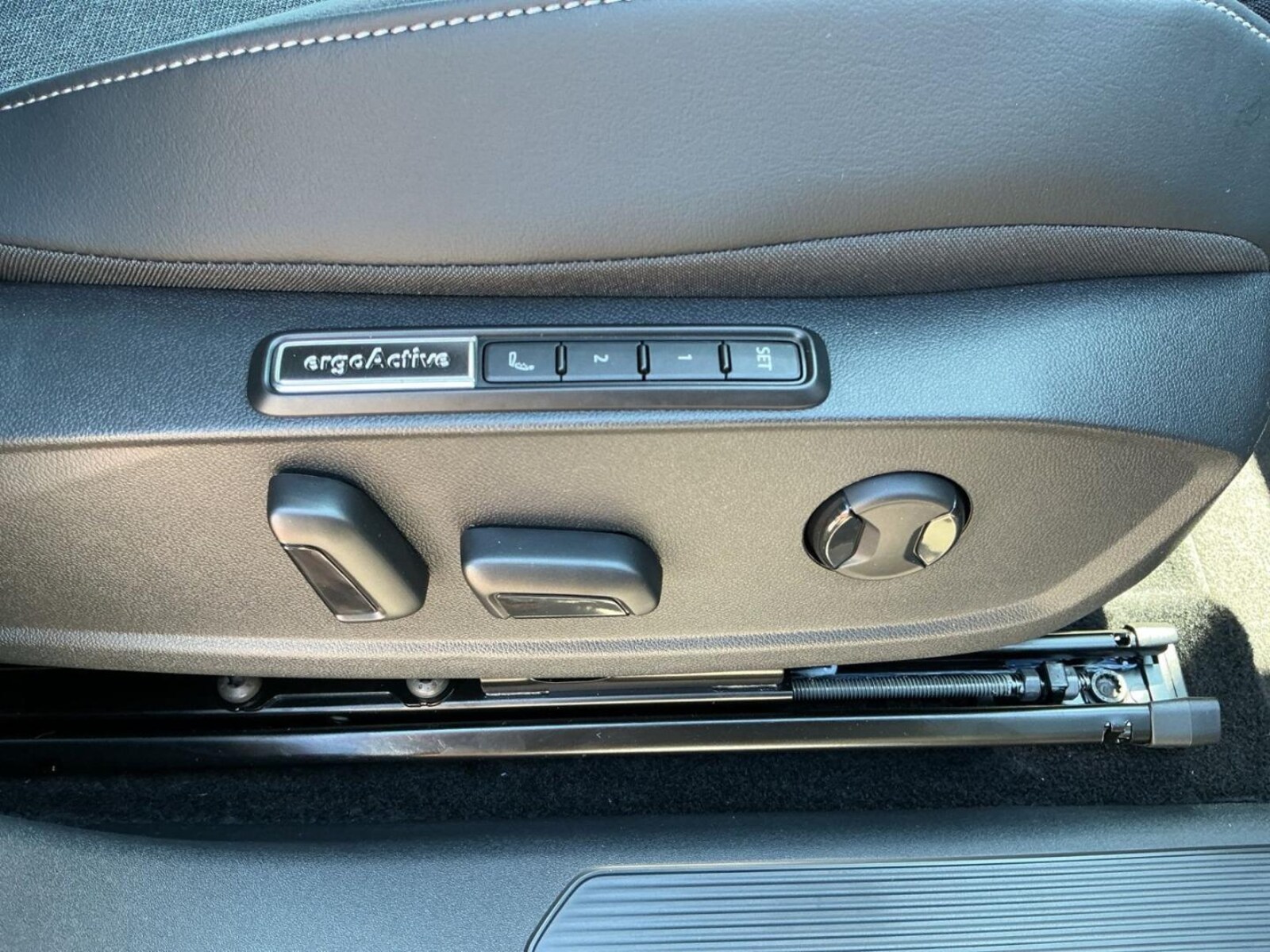 Volkswagen ID.3 Neo – Bild 17
