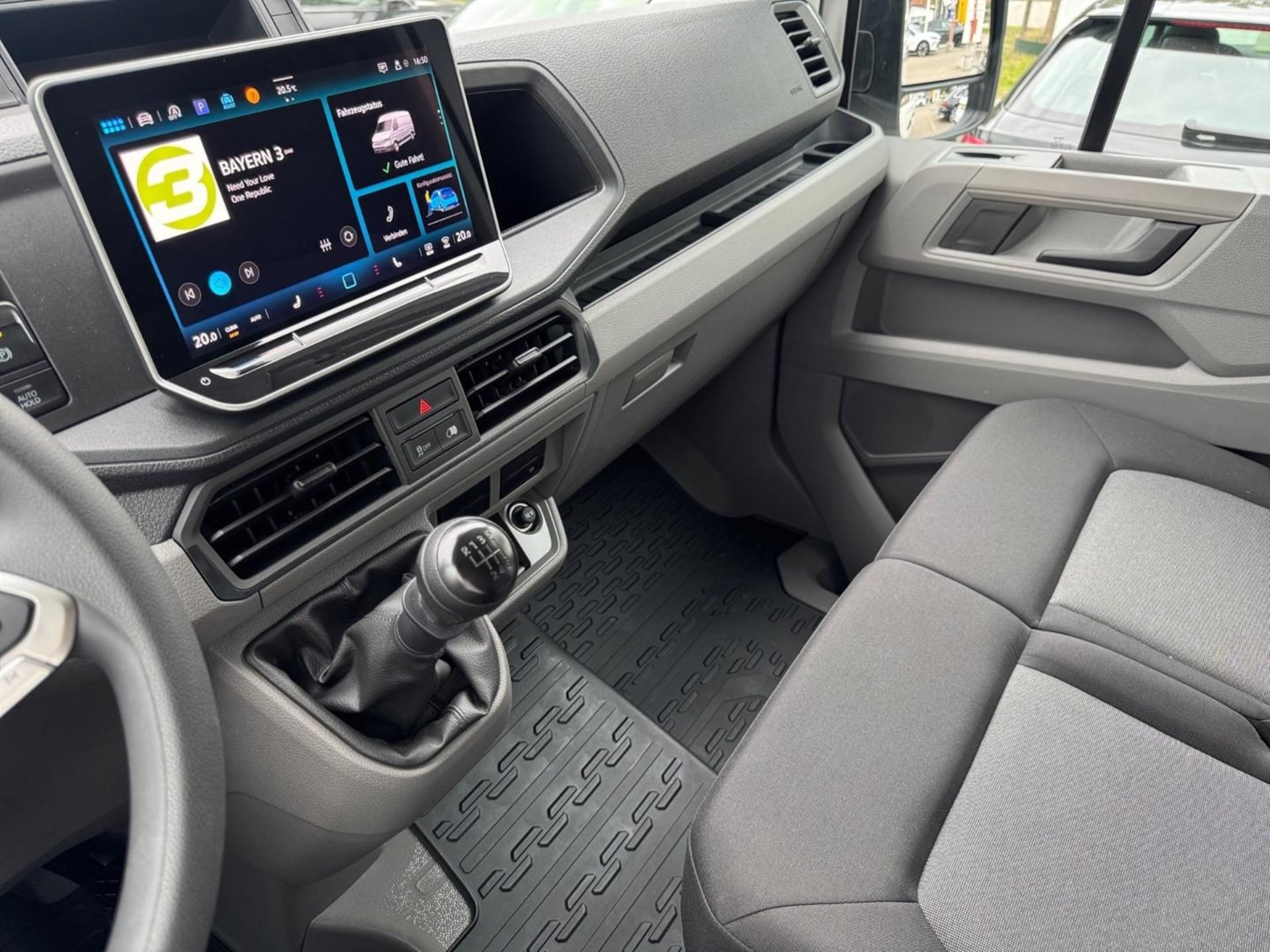 Volkswagen Crafter Kasten mittlerer Radstand