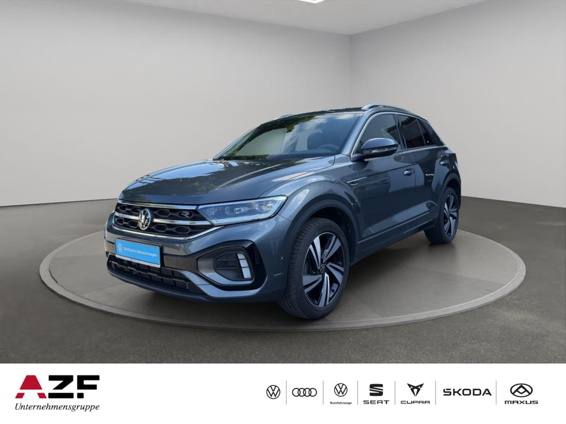 Volkswagen T-Roc 2025 — T-Roc 1.5 TSI DSG R-Line LED+ACC+KAMERA