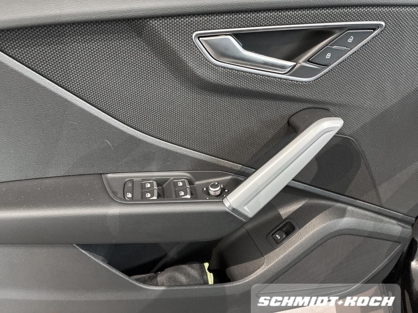 Bild über Audi Q2 35 TFSI S tronic - für weitere Informationen kontaktieren Sie den Audi Partner