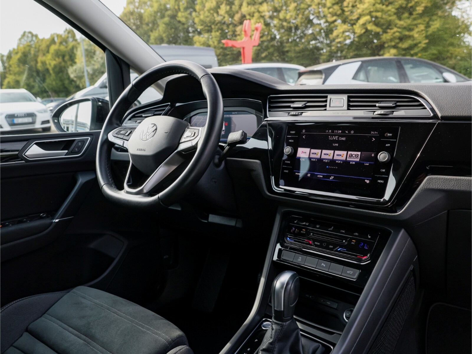 Volkswagen Touran – Bild 5