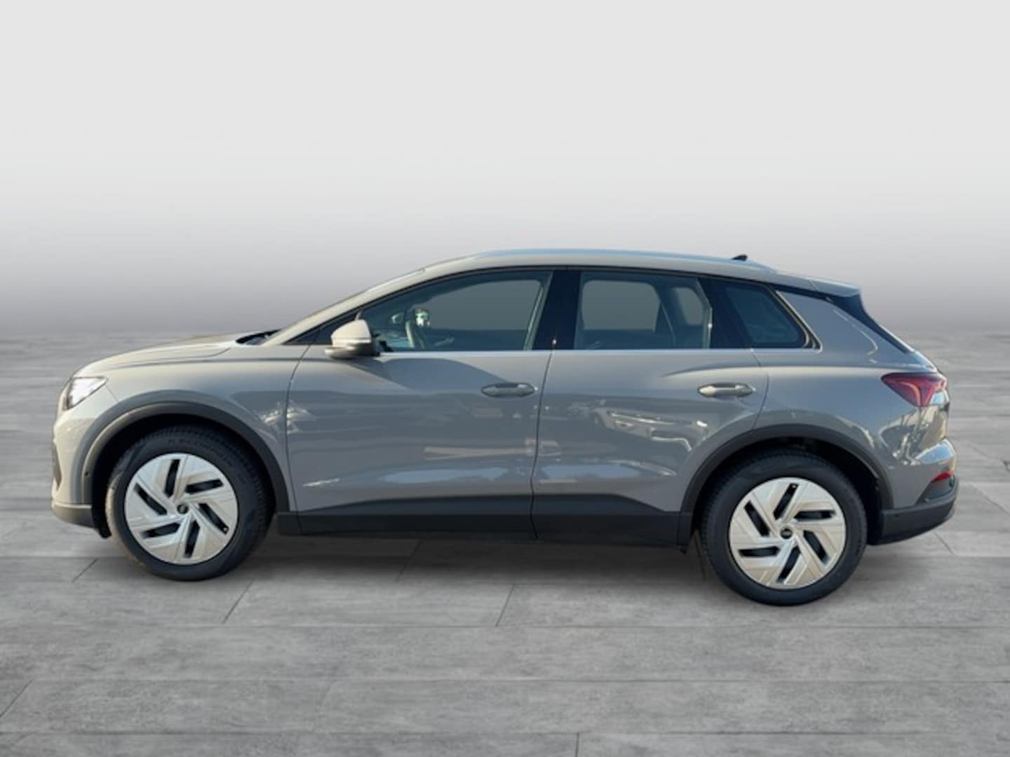Bild über Audi Q4 e-tron 40 e-tron - für weitere Informationen kontaktieren Sie den Audi Partner