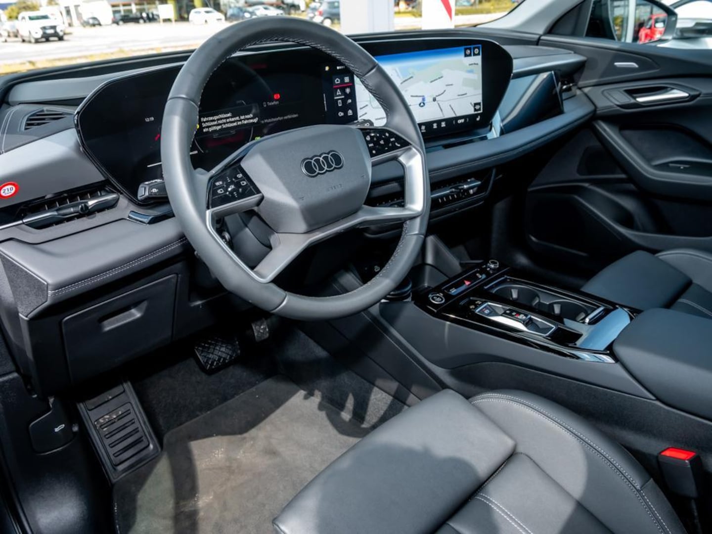 Bild über Audi Q6 SUV e-tron e-tron performance - für weitere Informationen kontaktieren Sie den Audi Partner