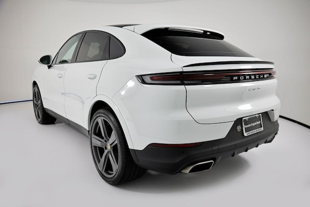 2024 Porsche Cayenne Hybrid