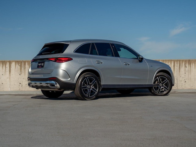 2025 Mercedes-Benz