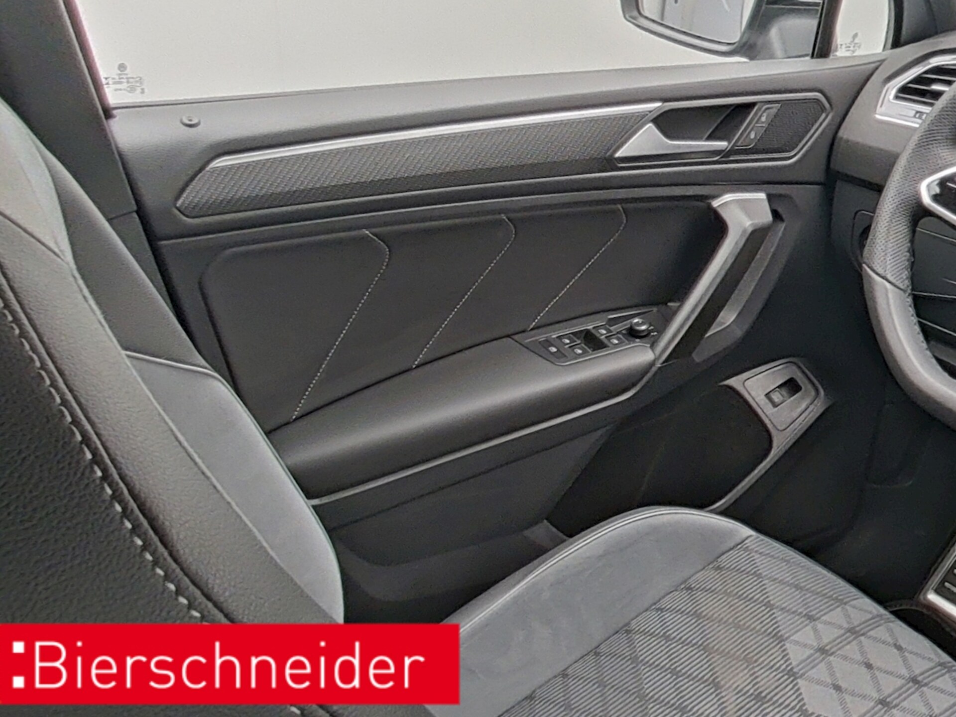 Volkswagen Tiguan Allspace R-Line