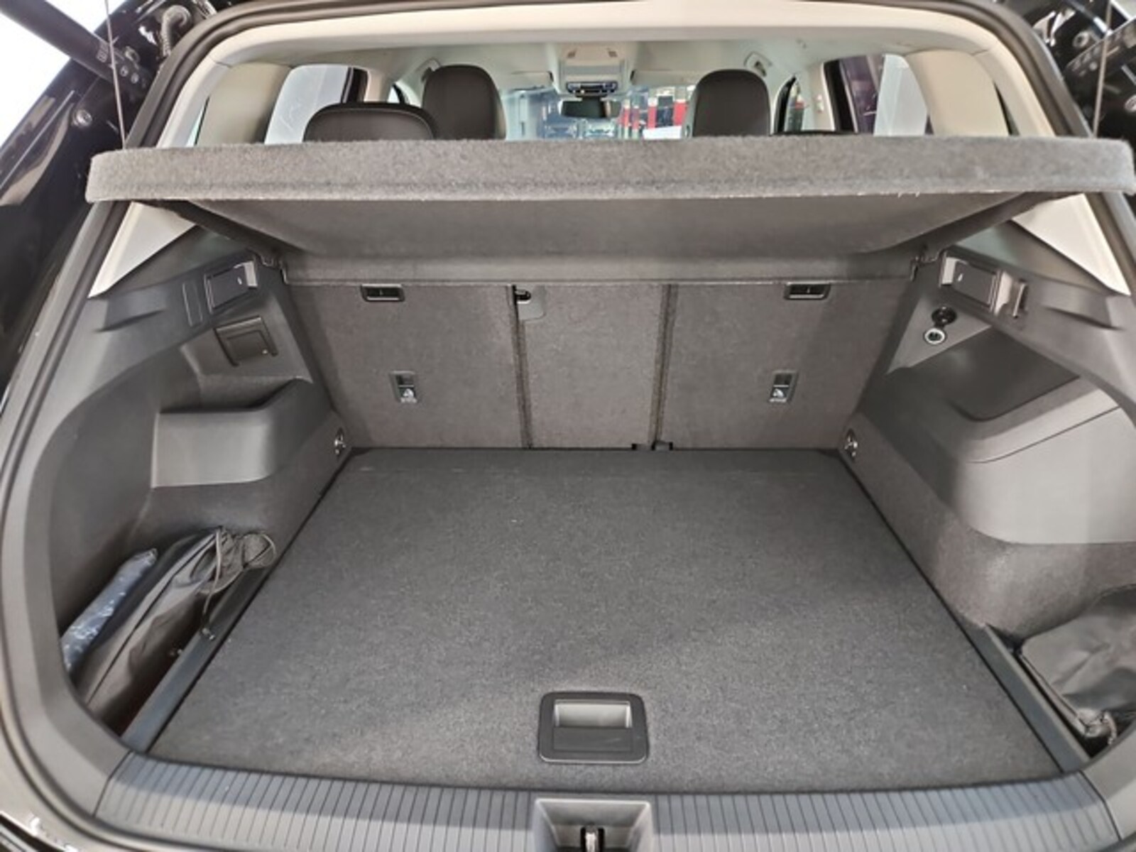 Volkswagen Tiguan – Bild 8