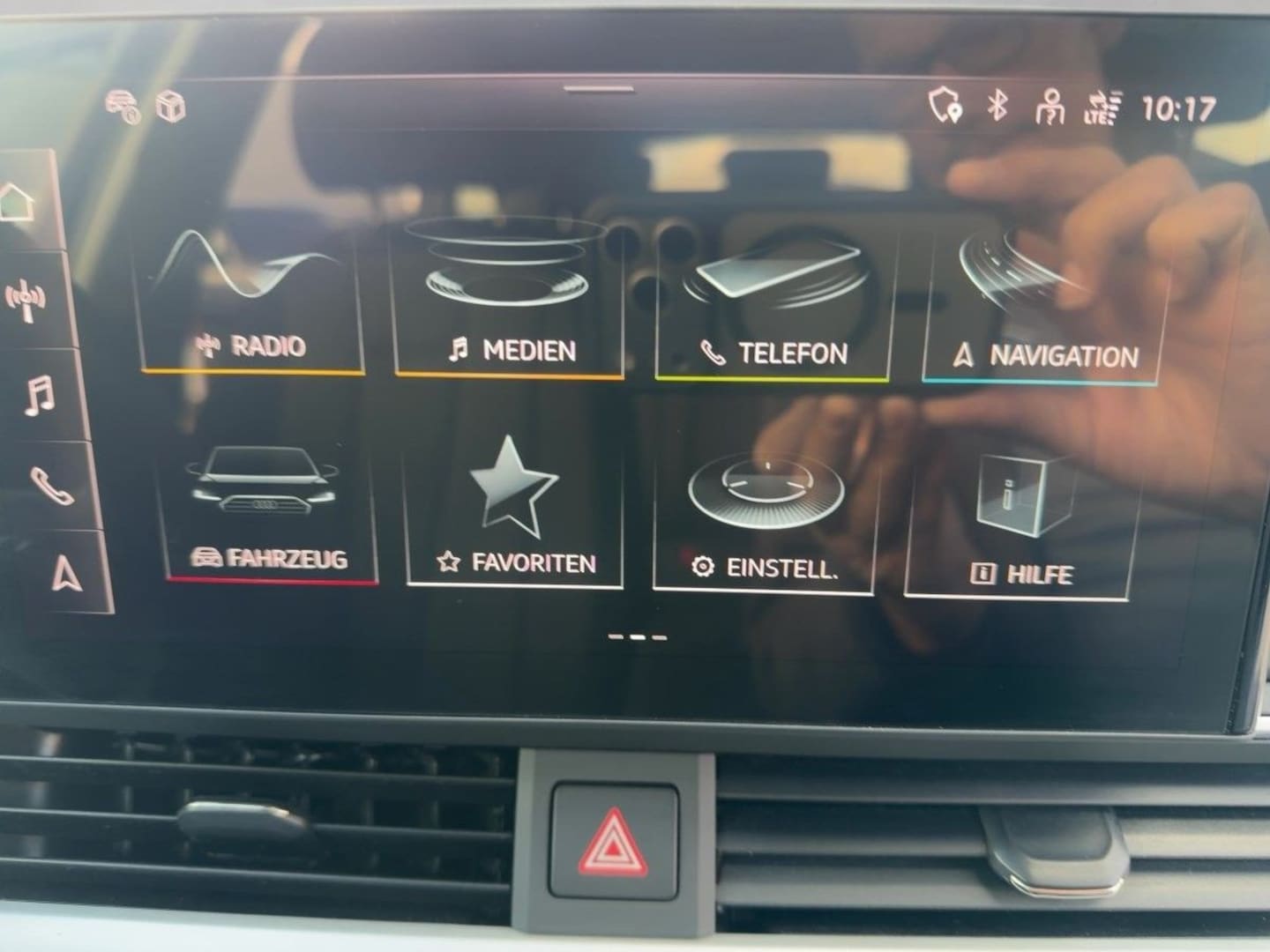 Bild über Audi A4 Avant 40 TDI quattro S tronic - für weitere Informationen kontaktieren Sie den Audi Partner