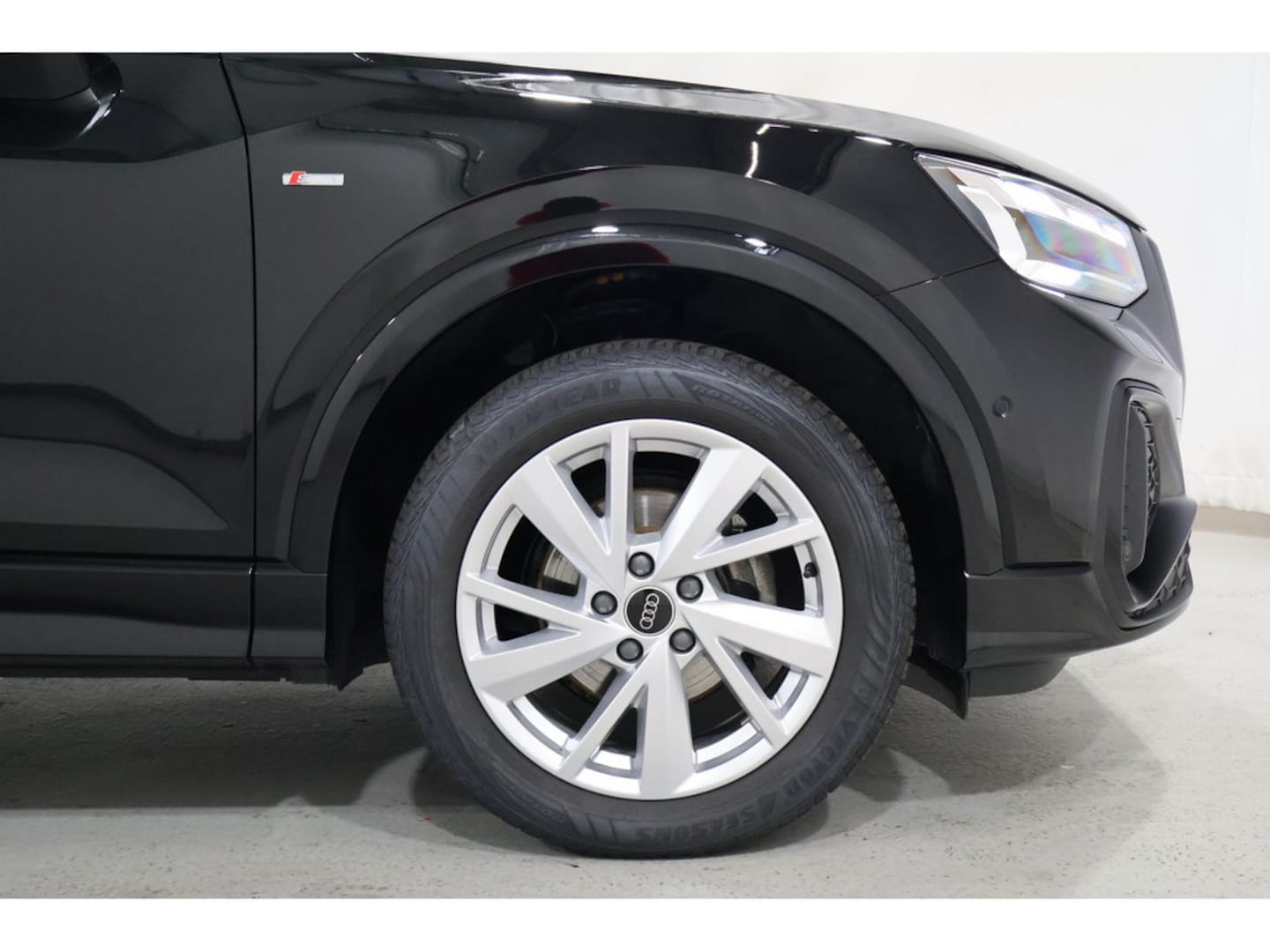 Bild über Audi Q2 S line 35 TFSI S tronic - für weitere Informationen kontaktieren Sie den Audi Partner