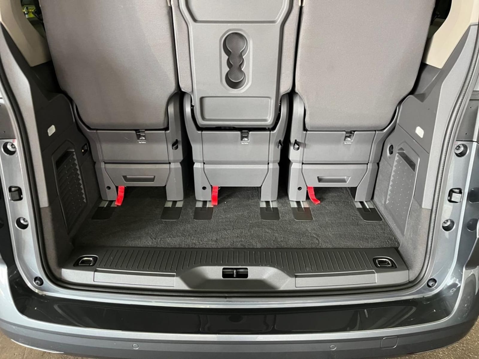 Volkswagen Multivan – Bild 13