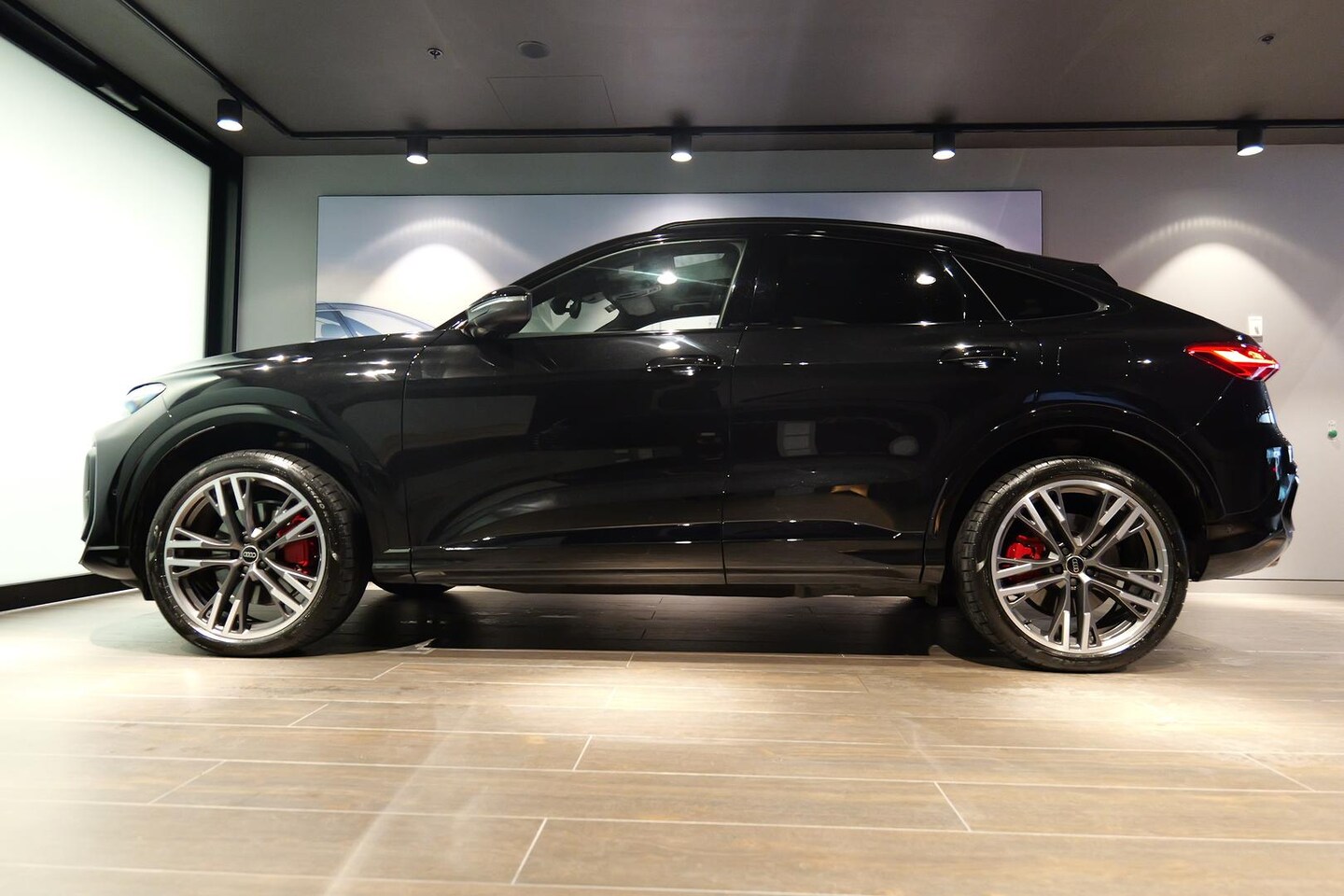 Image about Audi Q5 Sportback e-hybrid quattro S tronic