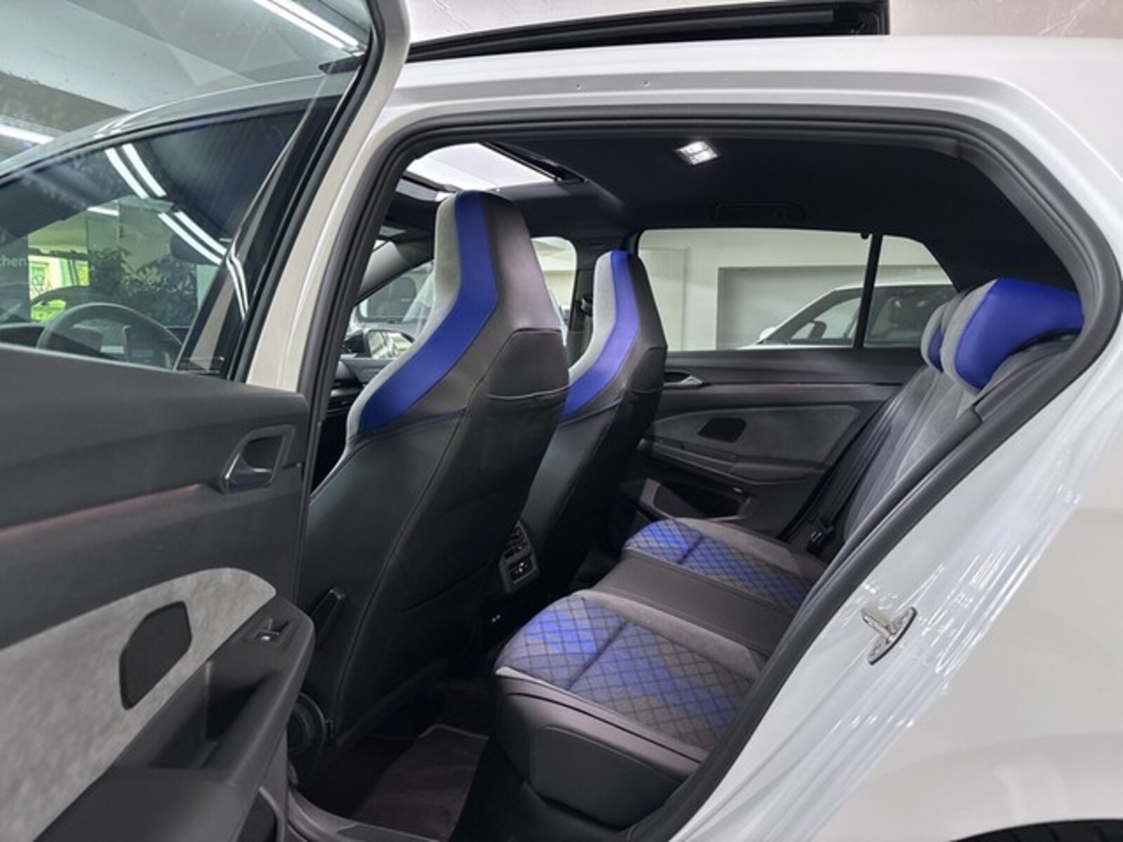 Volkswagen Golf – Bild 10