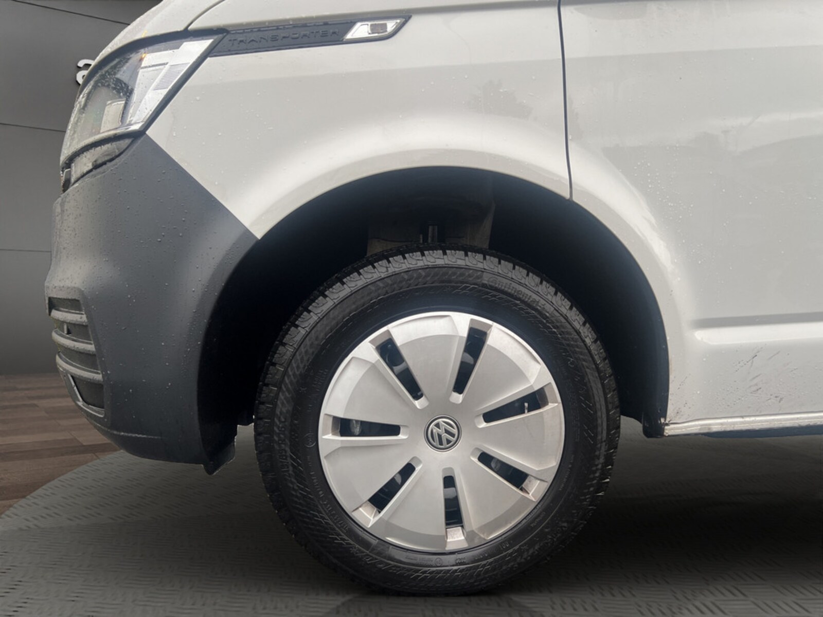 Volkswagen T6.1 Transporter Kasten langer Radstand – Bild 10